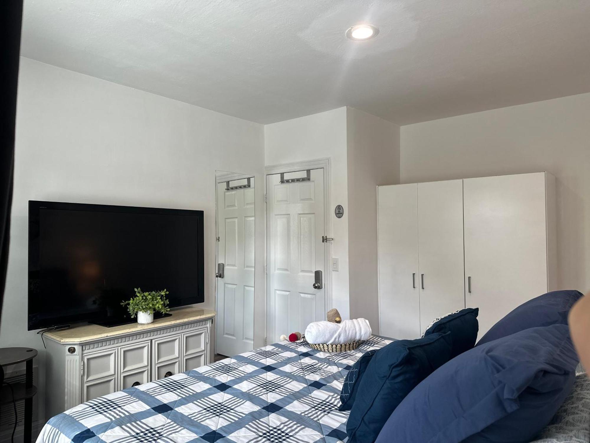 Cozy Private Bedrooms Kitchen Wifi إنجليوود المظهر الخارجي الصورة